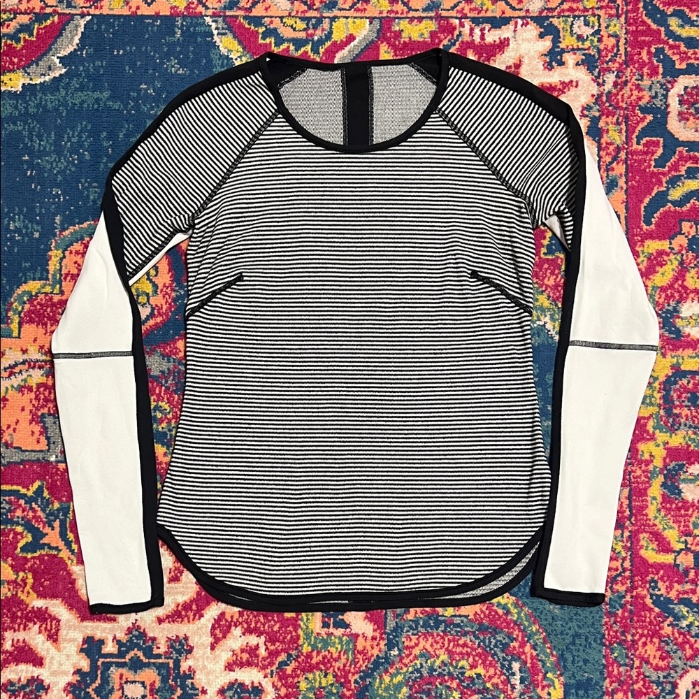 Lululemon reversible Striped Long Sleeve Top black and white pullover